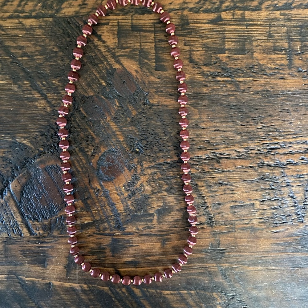 Vintage maroon/burgundy/dark red Silk Thread Covered Bead Necklace